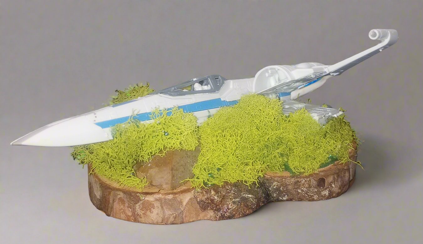 Star Wars X Wing Fighter Crash Site Model