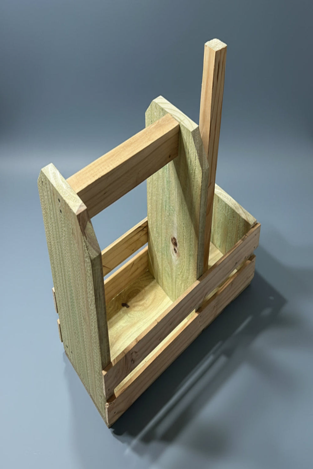 picnic caddy with paper towel holder