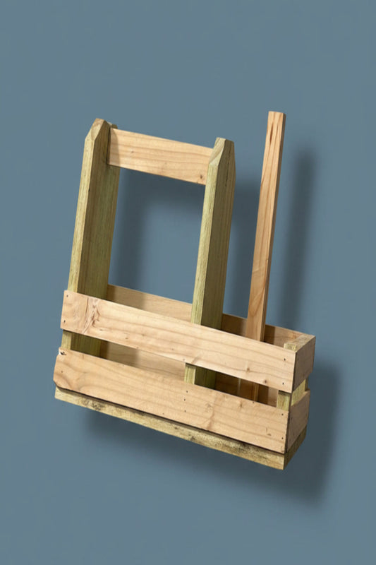 picnic caddy includes paper towel holder